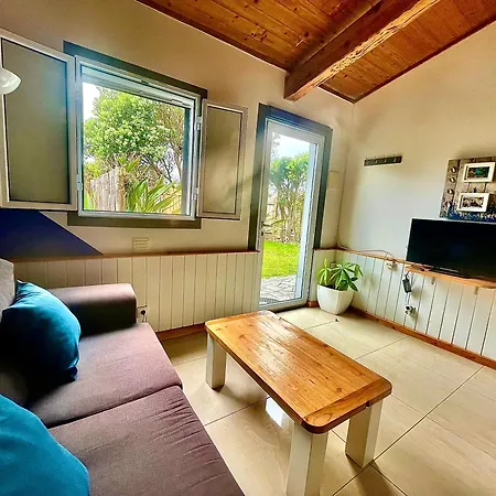 Sea Roots Garden Zone Chalet